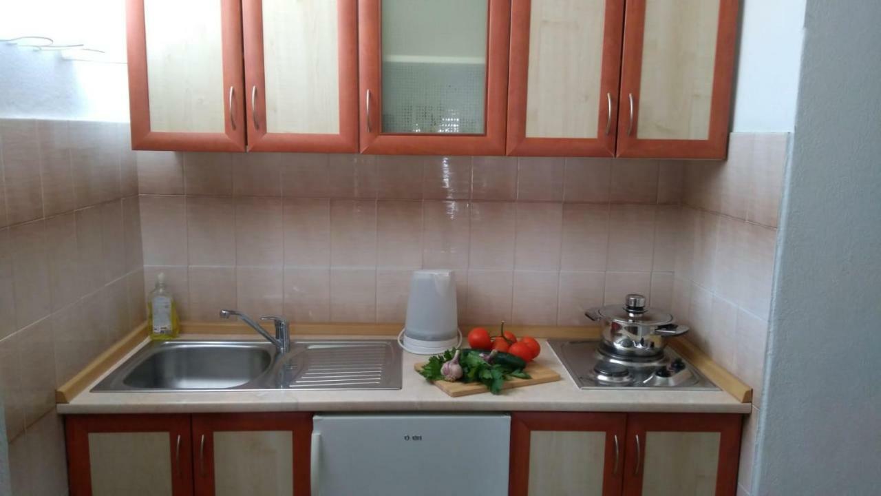 House Nede Medic Hotel Brela Exterior foto